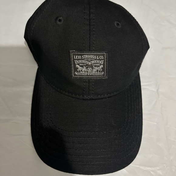 Lot of Adjustable Hats- MLB, Orvis, Levi’s - Picture 6 of 11